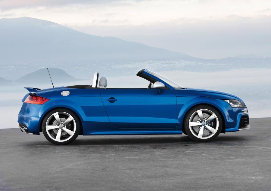  Audi TT RS Roadster (8J) 2009 года  (WW) (фото 11 из 47)